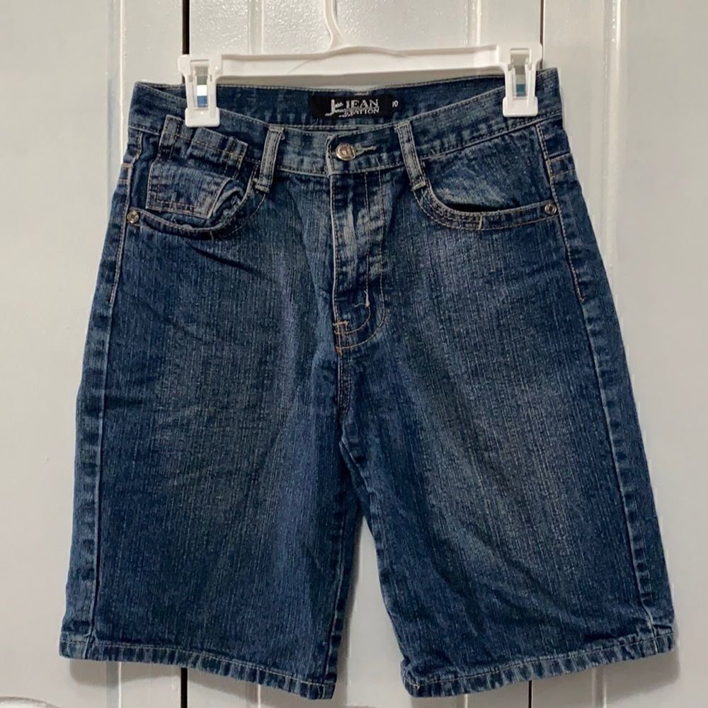 Jean Station Denim Jean Shorts medium wash size 10